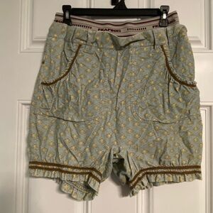 T33- FRAPBOIS Teal Green Floral Ribbed Laced Banded Waist Corduroy Peplum Shorts